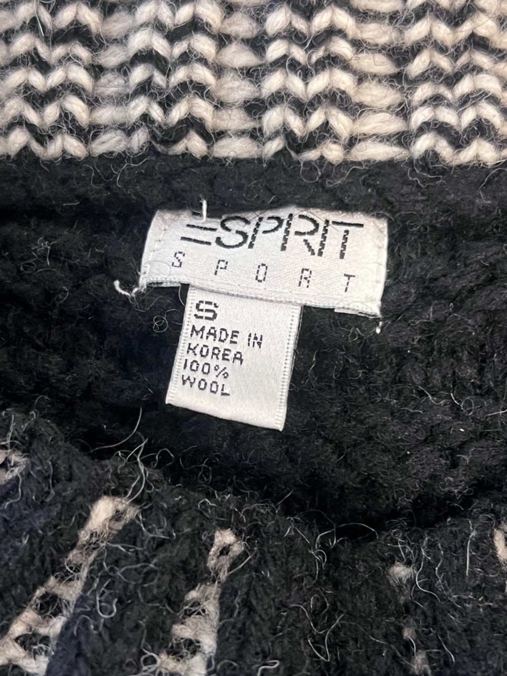 Esprit Sport Vintage 80’s Wool Tribal Geometric Chunky Sweater - Picture 3 of 3